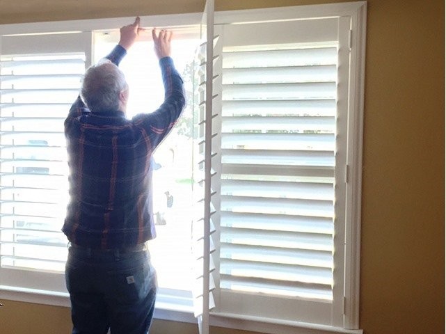 Hunter Douglas Dealer Image